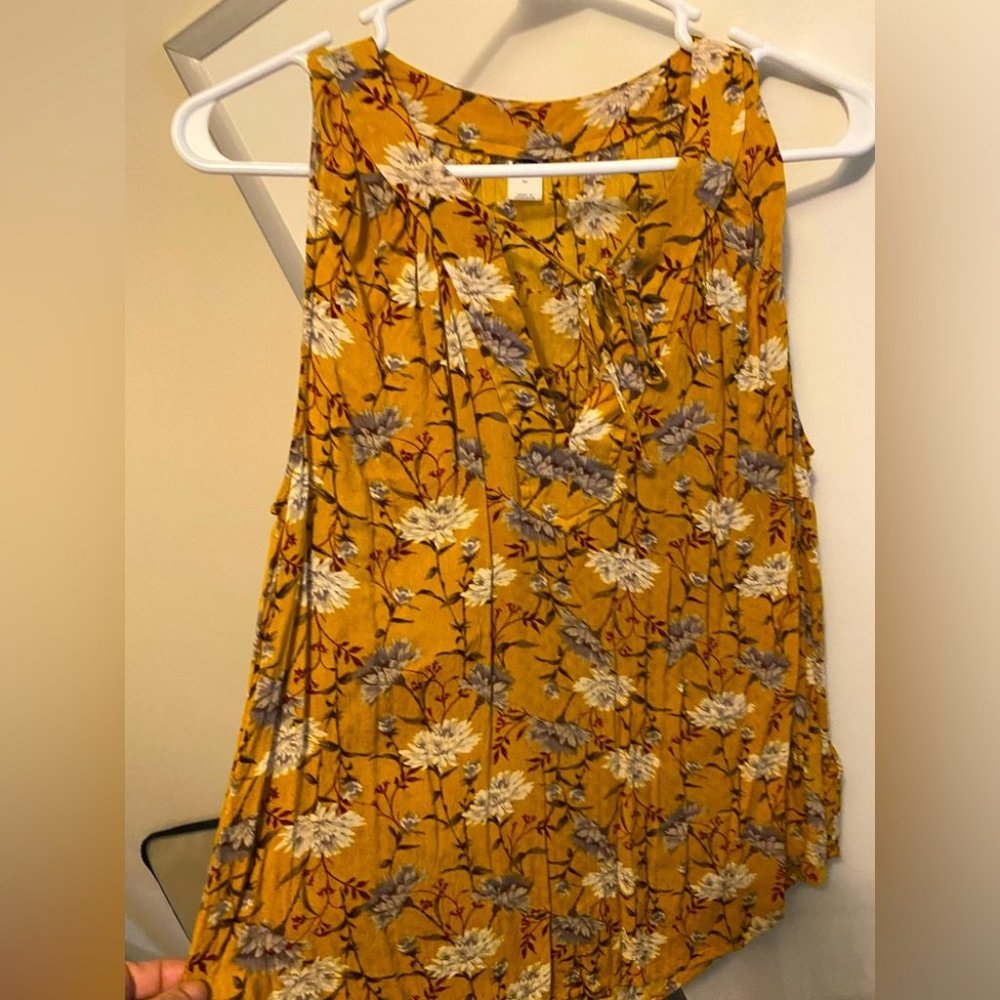 Spring time!! Women’s tank!